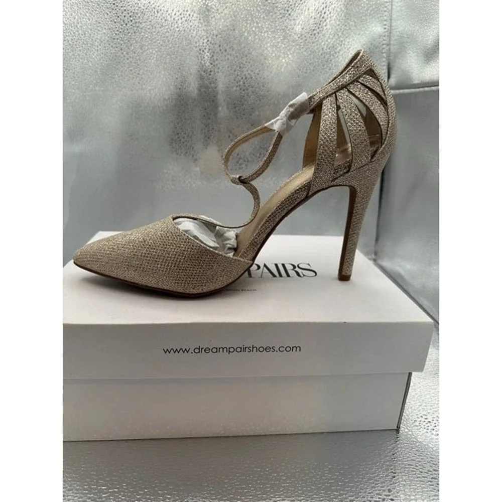 Dream Pairs Gold/Glitter Size 9‎